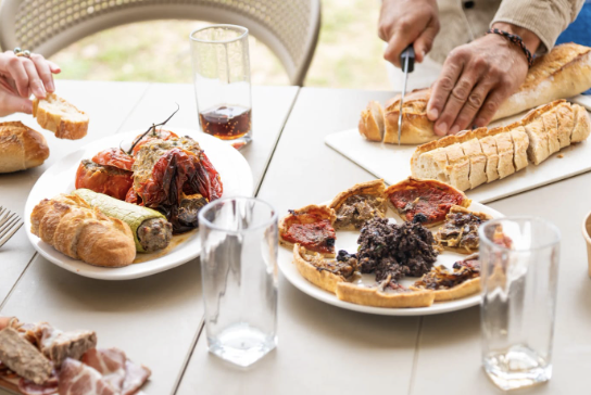 Un repas partagé pendant le séjour